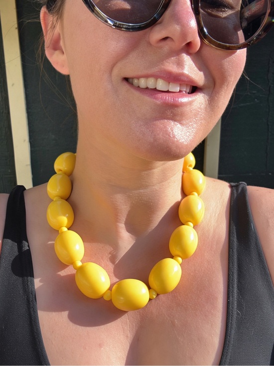 Vintage Jewelry - 60s Vintage Yellow Oversized Beaded Necklace